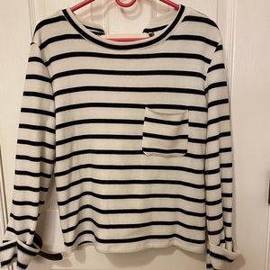 Like new ladies light weight top